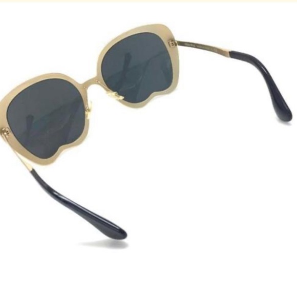 Miu Miu Big Apple Sunglasses. - Picture 3 of 7
